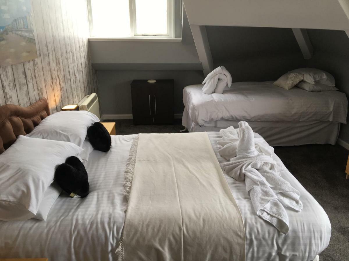 Apartment 4, Cornerhouse Apartments 랜디드노 외부 사진